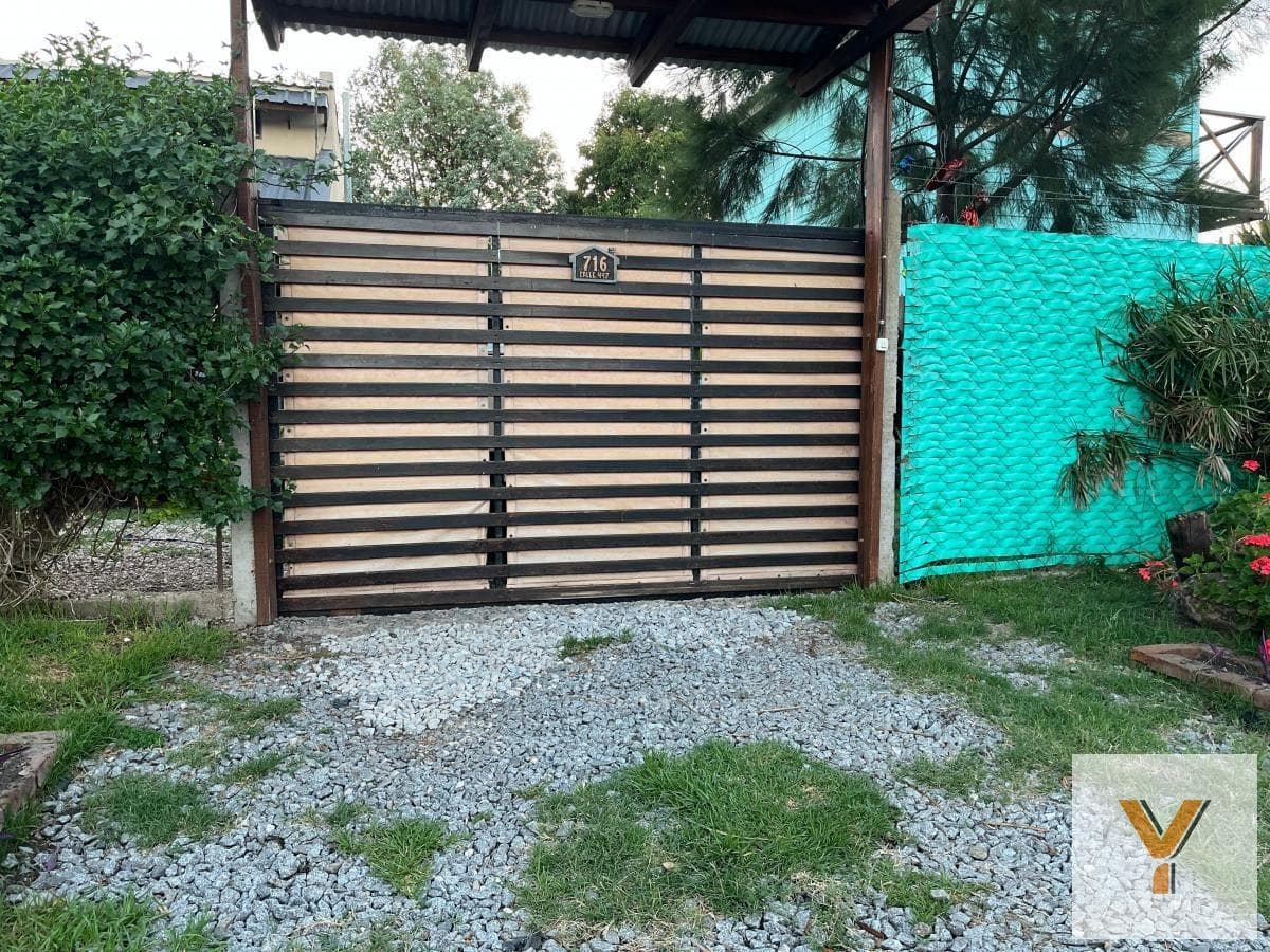 House for Rent - 2 Bedrooms, 1 Bathroom - Mar del Plata