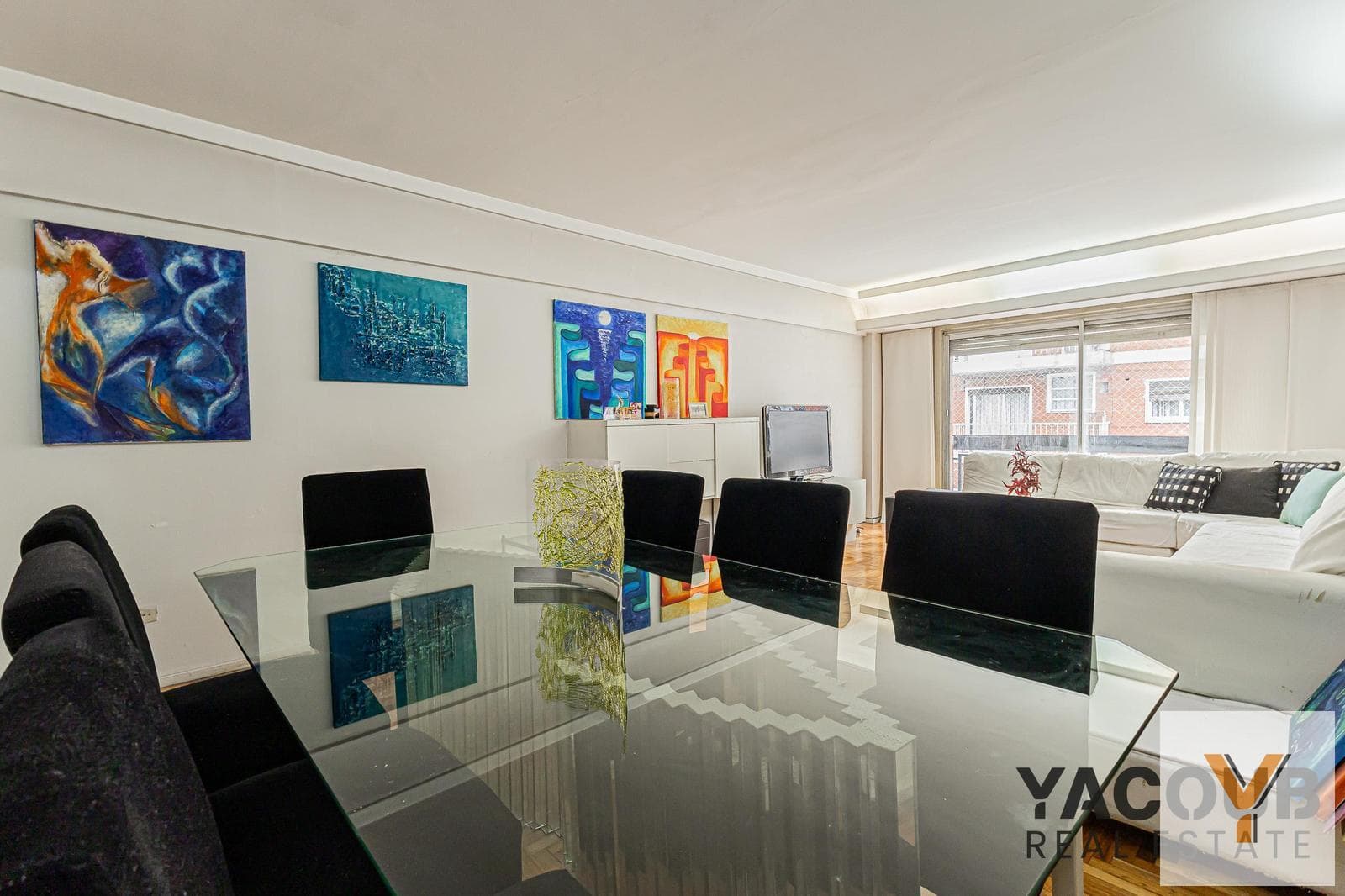 Apartment for Rent - 3 Bedrooms, 3 Bathrooms - Recoleta