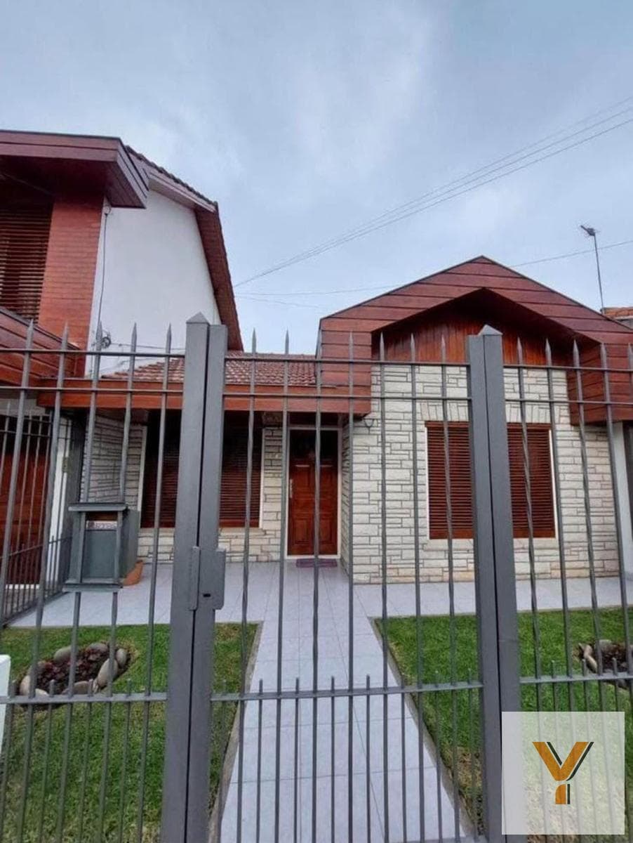 Condominium for Sale - 3 Bedrooms, 2 Bathrooms - Mar del Plata