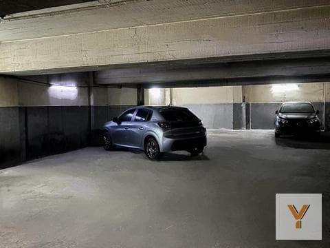 Garage for sale - 12 square meters - Recoleta