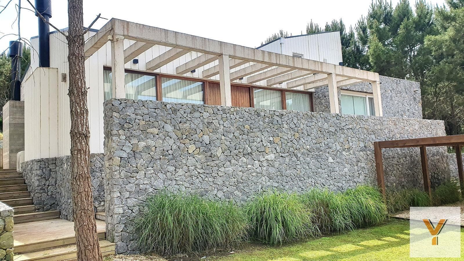 House for Sale - 4 Bedrooms, 6 Bathrooms - Pinamar