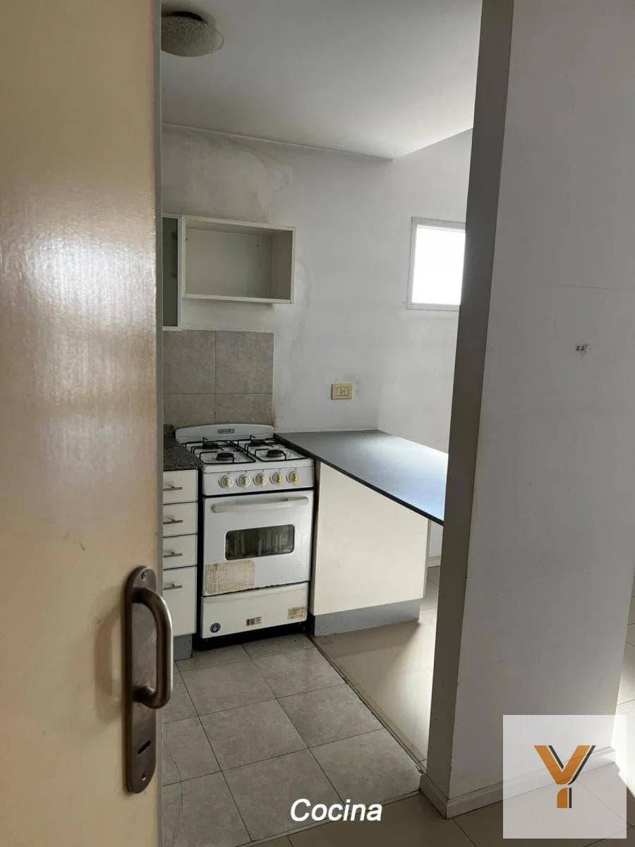 Apartment for Sale - 1 Bedroom, 1 Bathroom - Flores