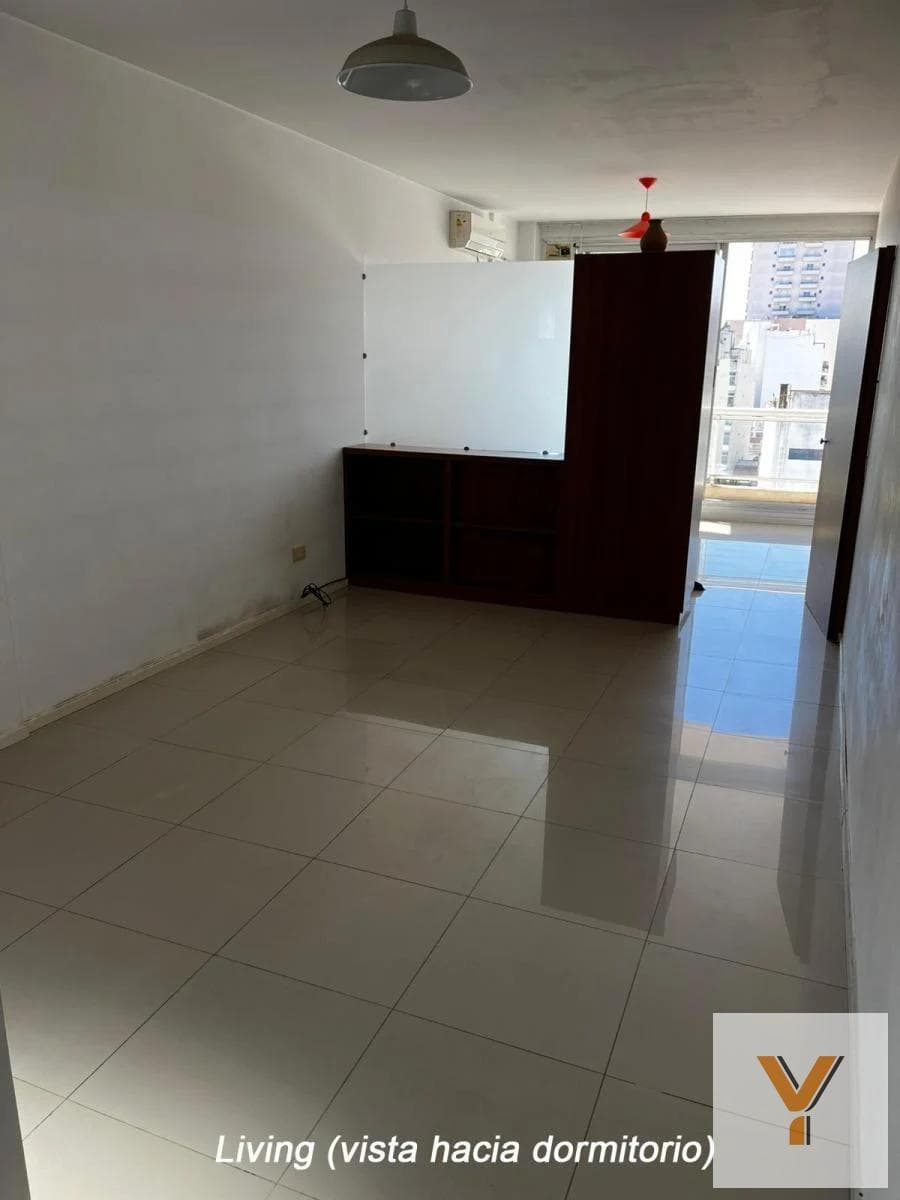 Apartment for Sale - 1 Bedroom, 1 Bathroom - Flores