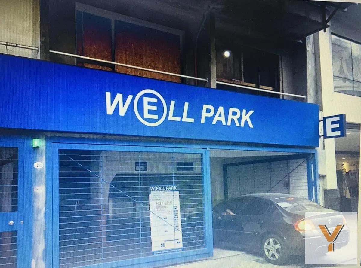 Garage for sale - 15 square meters - San Cristóbal