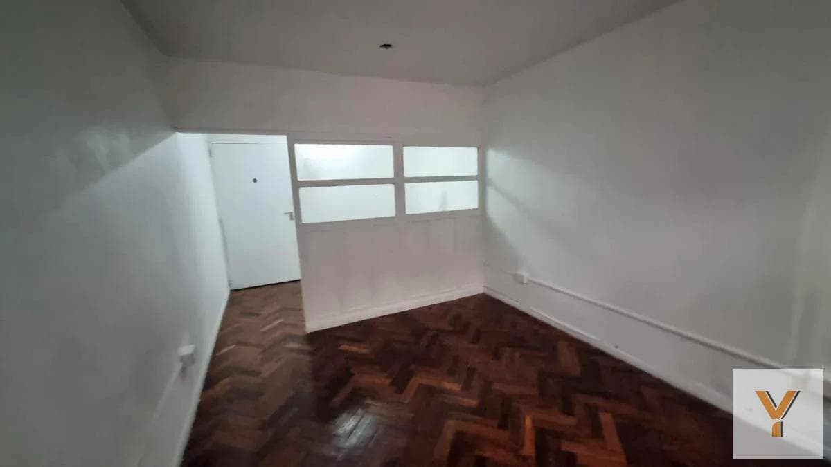 Office for Sale - 1 Room, 2 Bathrooms - Monserrat