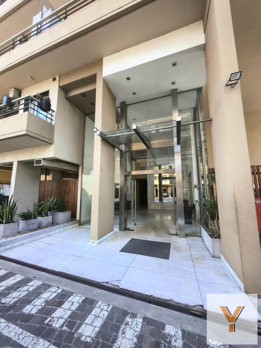 Apartment for Sale - 2 Bedrooms, 2 Bathrooms - Flores