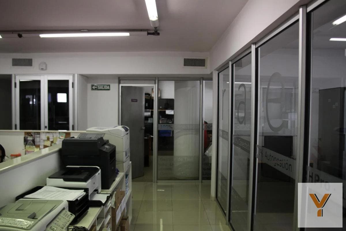 Office for Sale - 10 Rooms - Monserrat