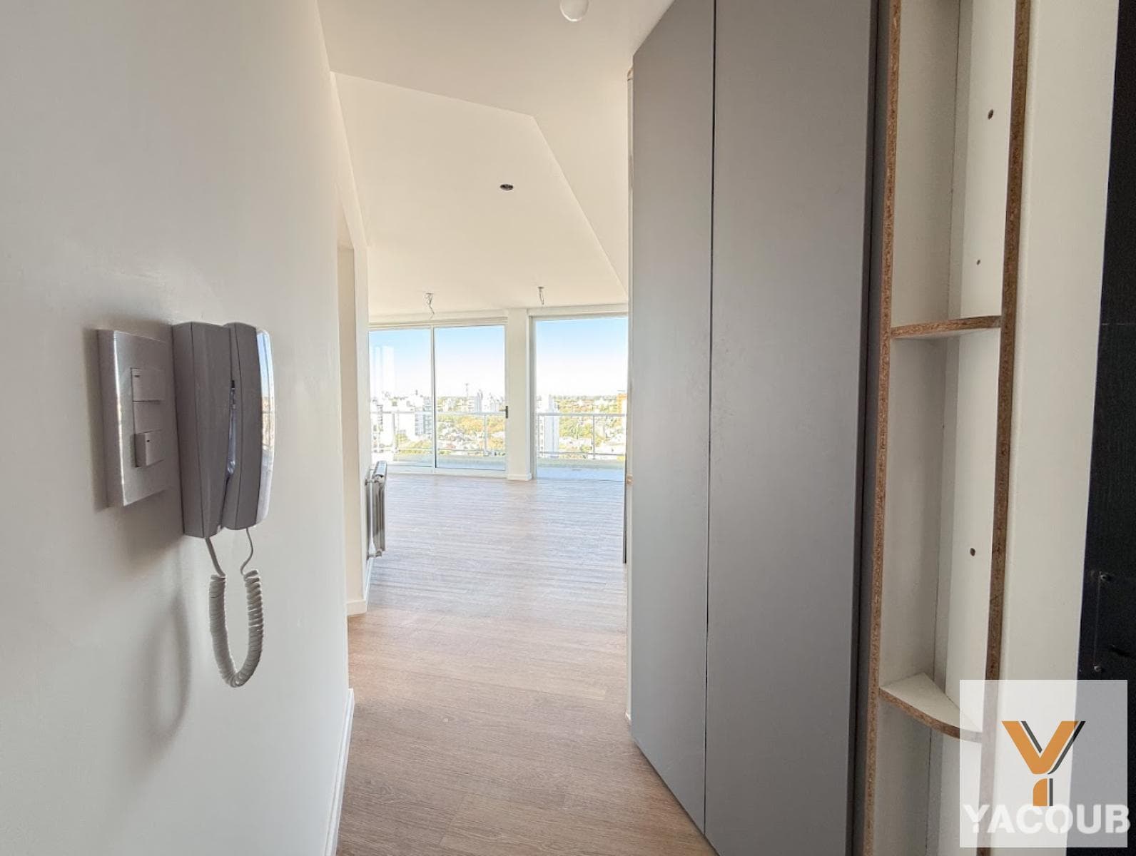 Apartment for sale - 2 bedrooms - 86 m² - (NO ADDITIONAL FEES) - La Plata - Brand new