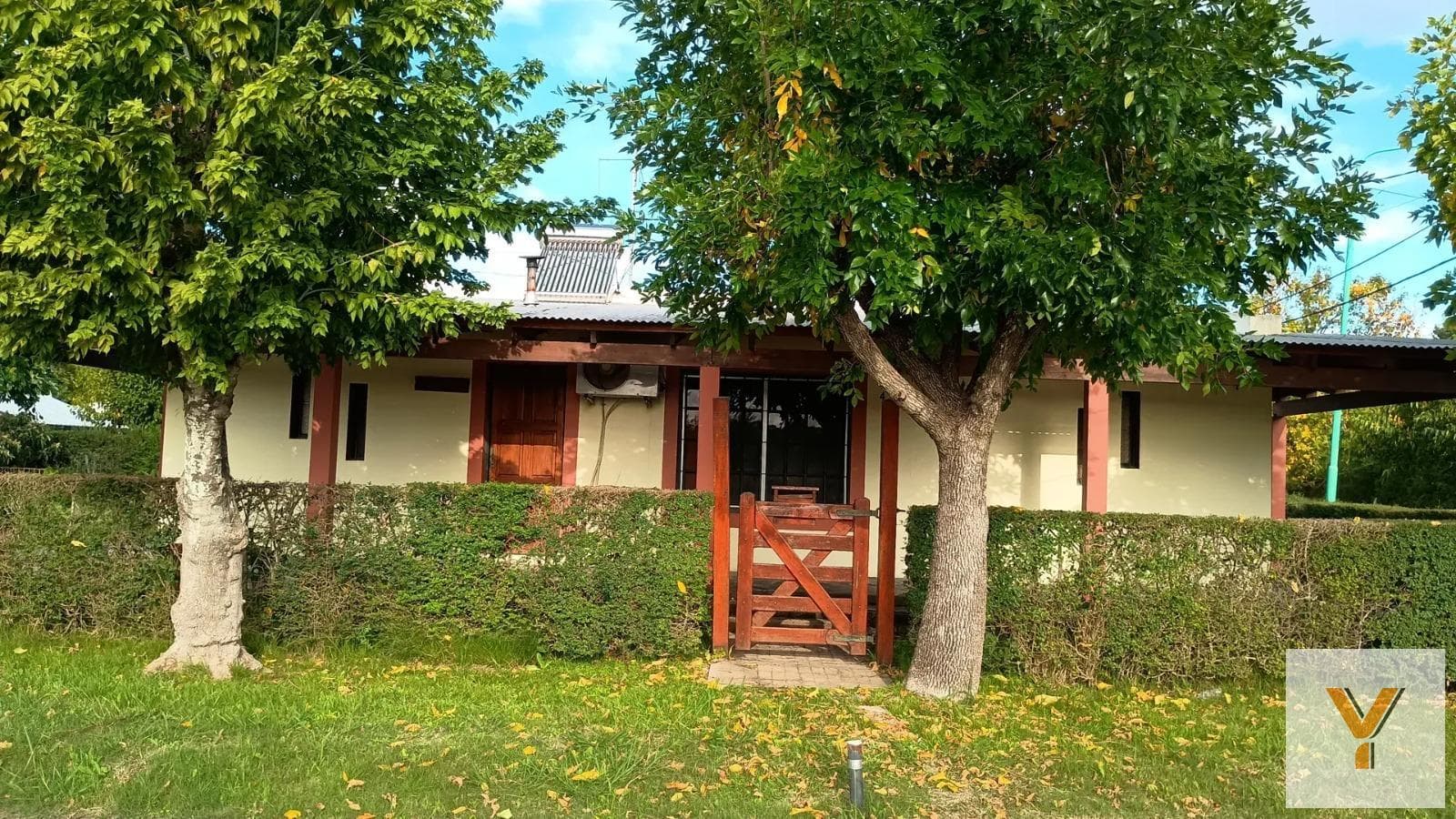 House for Sale - 2 Bedrooms, 2 Bathrooms - Ensenada