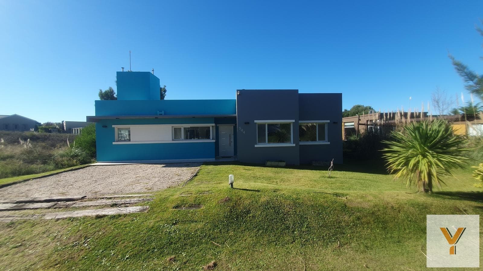 House for Sale - 3 Bedrooms, 2 Bathrooms - Residential Complex I