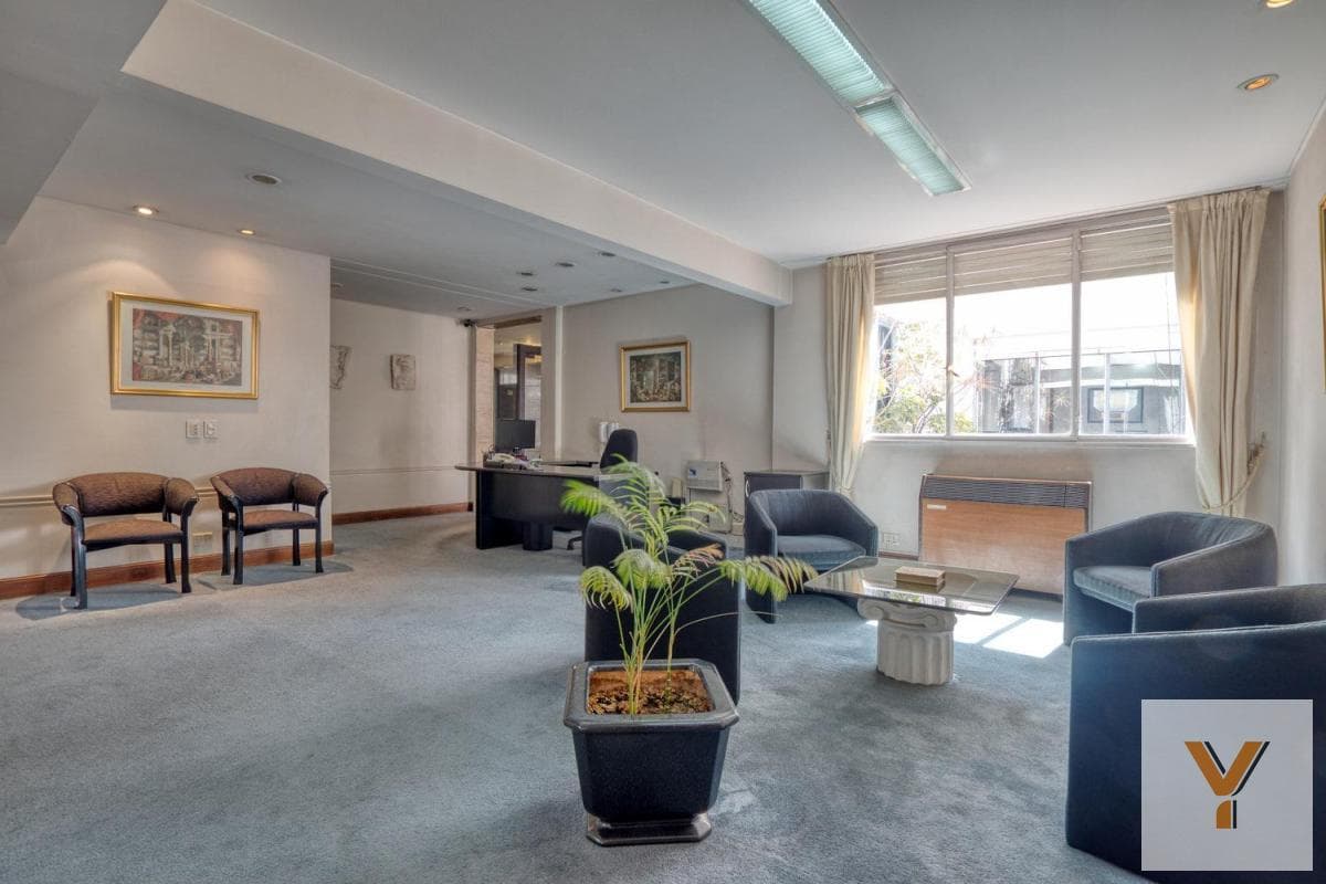 Office for Sale - 10 Rooms - San Nicolás