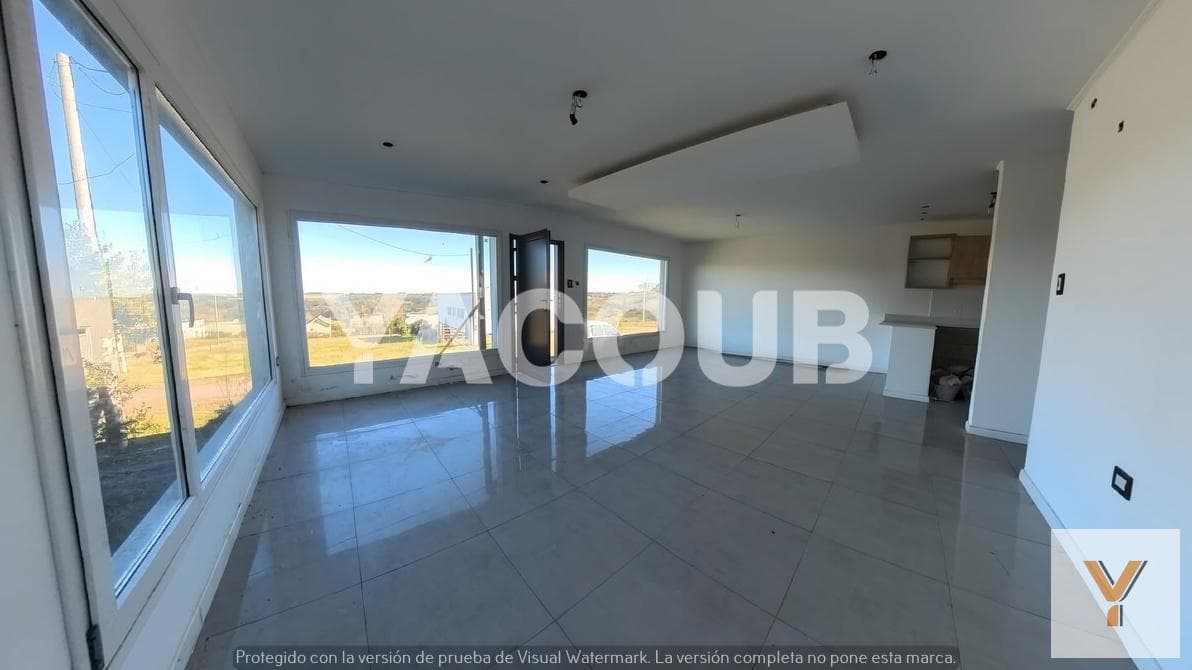 House for Sale - 3 Bedrooms, 3 Bathrooms - Tandil