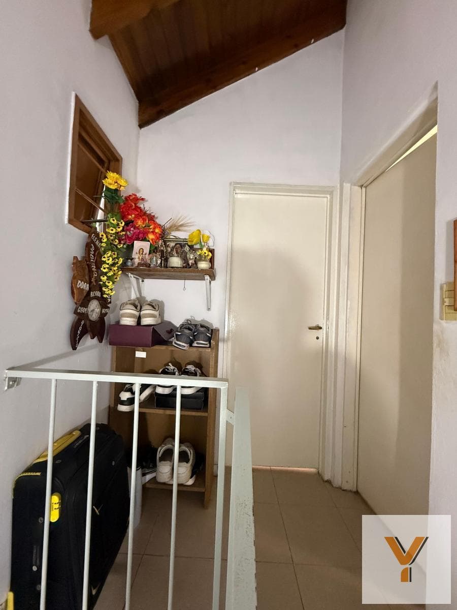 House for Sale - 3 Bedrooms, 1 Bathroom - San Fernando