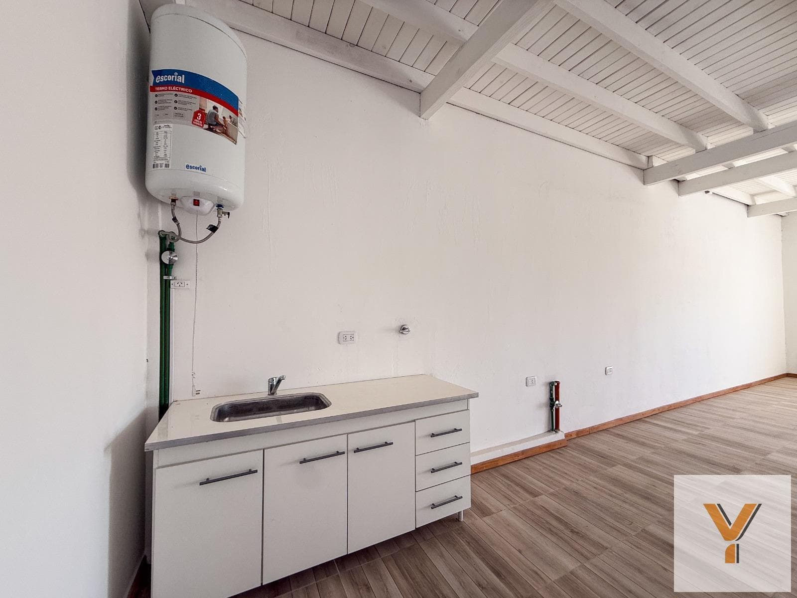 Apartment for Sale - 3 Bedrooms, 2 Bathrooms - 170 m² - La Plata
