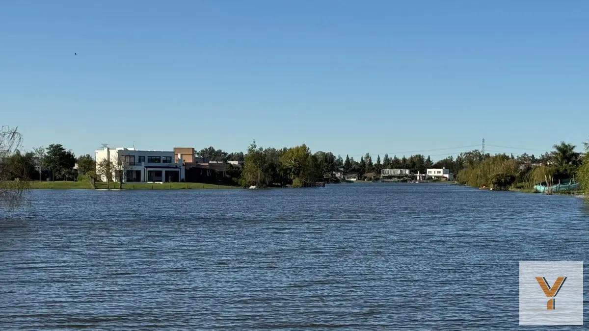 Land for Sale - 910m² - Escobar