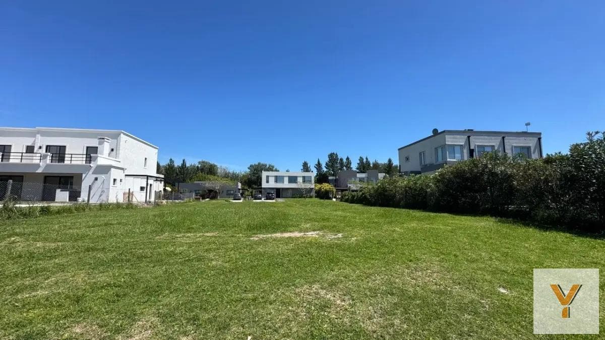 Land for Sale - 910m² - Escobar