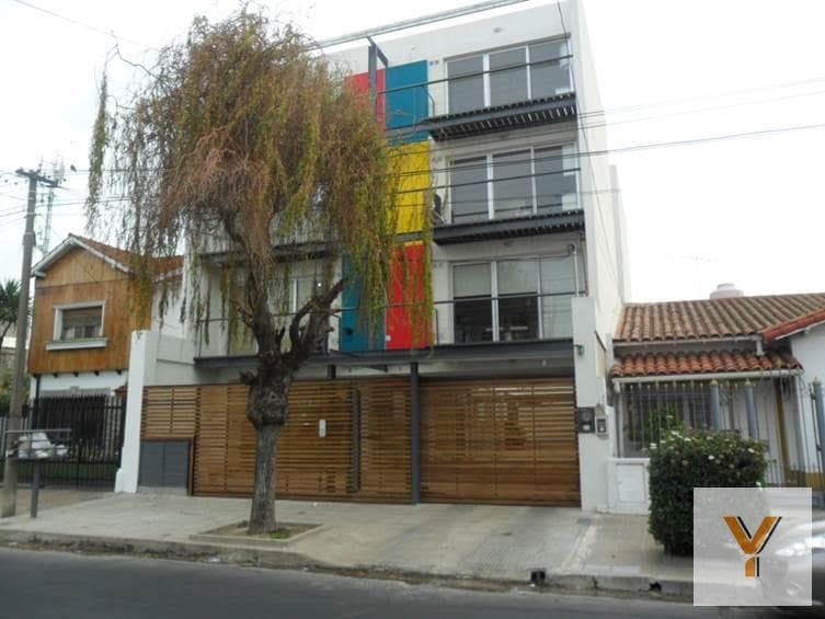Garage for sale - 12 square meters - Villa Sarmiento, Morón
