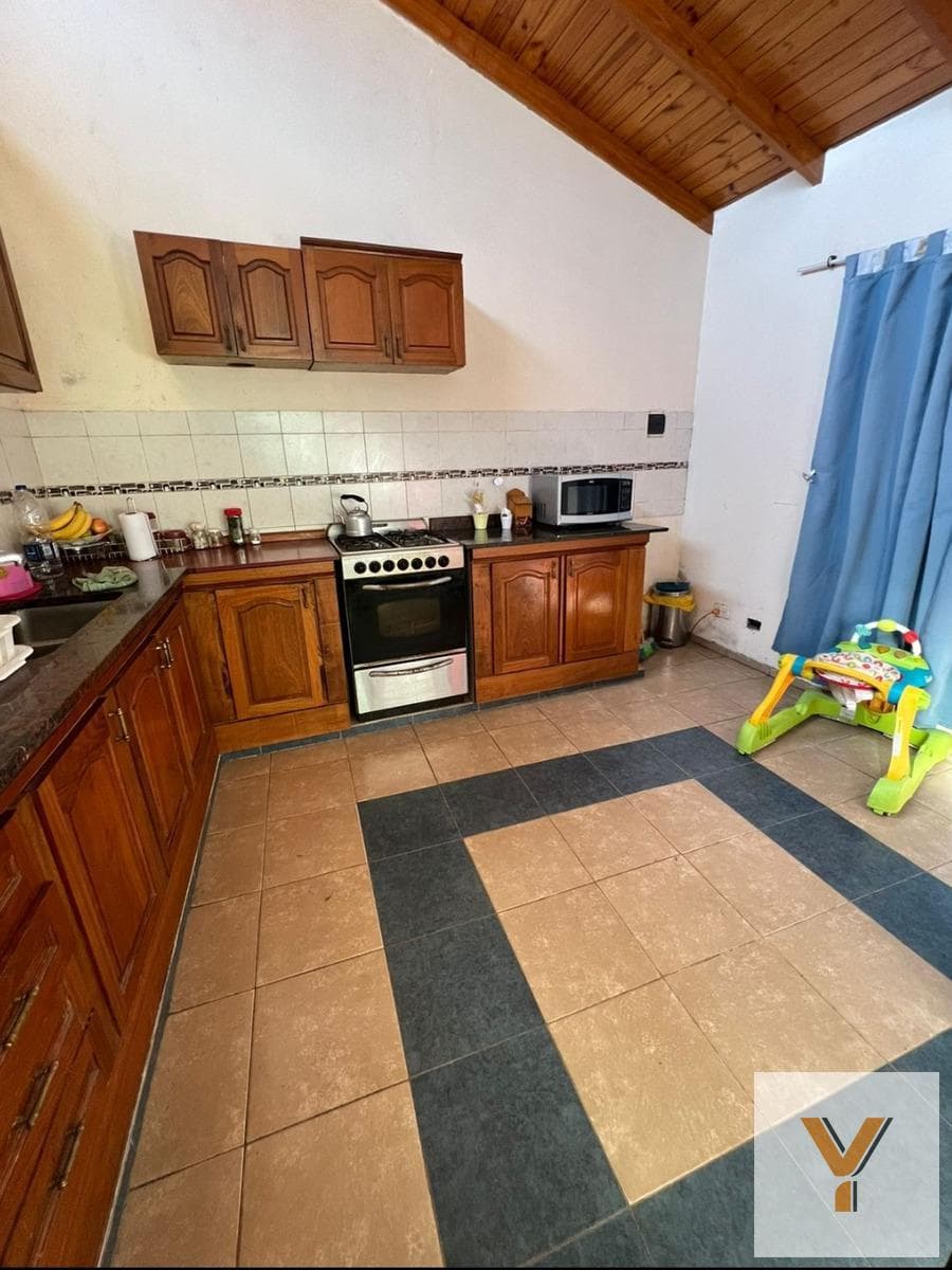 House for Sale - 2 Bedrooms, 1 Bathroom - Garage - 300 m² - Agua de Oro, General Rodriguez
