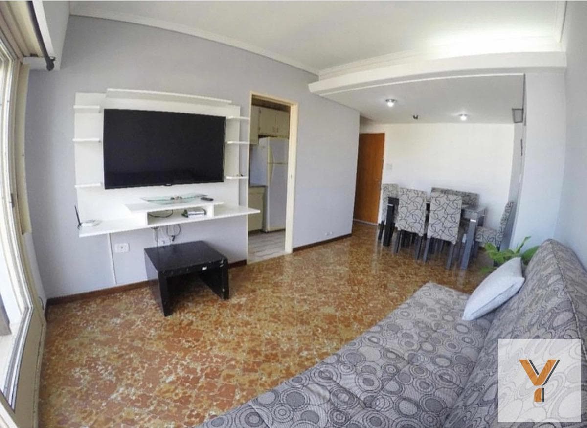 Apartment for sale - 2 bedrooms, 1 bathroom - 60 m² total - Ramos Mejía