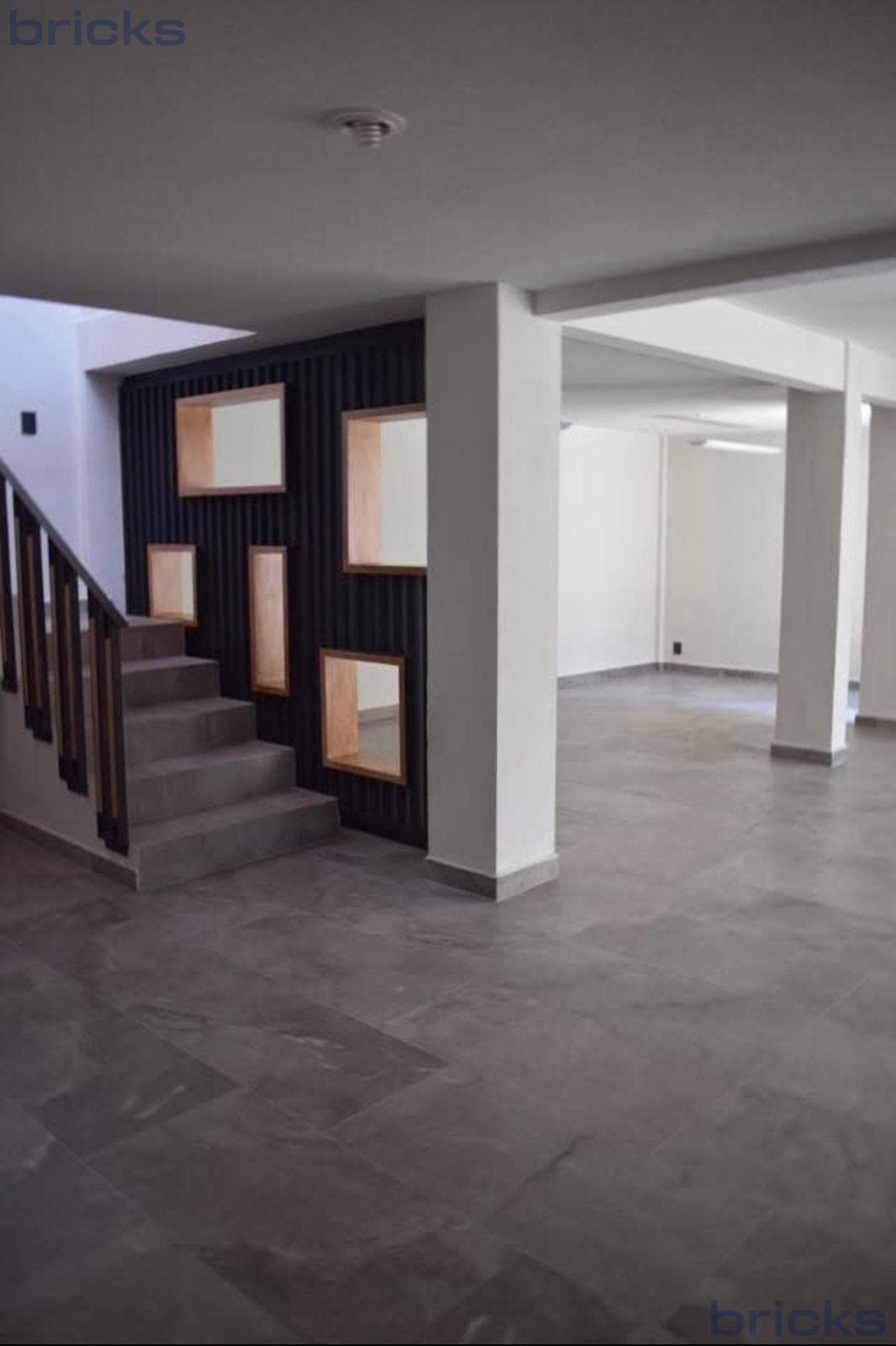 House for Rent in Álamos, 3rd Section | 4 Bedrooms, Yard, and 4-Car Garage