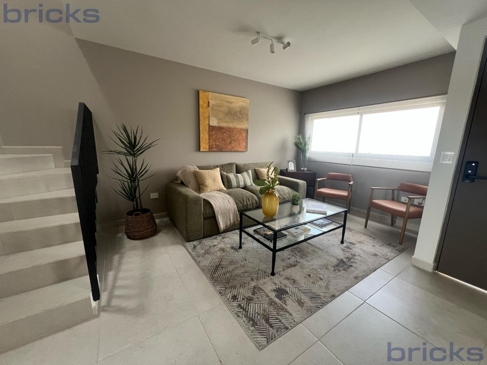 House for Sale, 3 Bedrooms with Amenities, El Mirador, Querétaro.