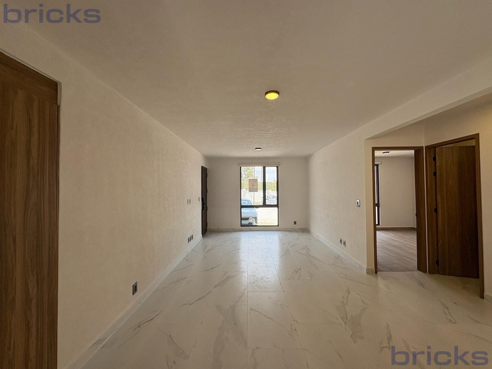 Ground-Floor Apartment for Rent | 2 Bedrooms, Studio, just minutes from Anáhuac, Ziré, Querétaro.