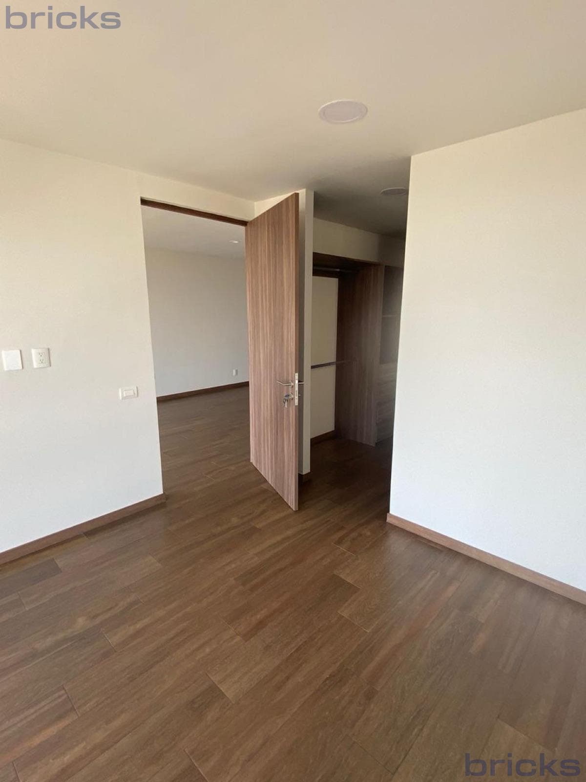 Residential Apartment for Rent – We Santa Fe Skyhomes, 29th Floor, Panoramic View