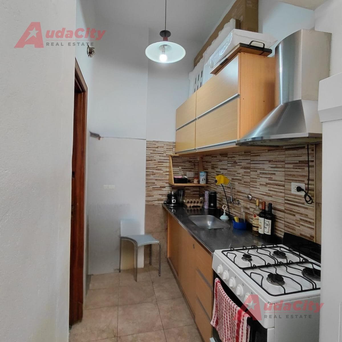 4-ROOM APARTMENT FOR SALE, GROUND FLOOR, WITH INNER COURTYARD, SAN NICOLÁS, BUENOS AIRES CITY