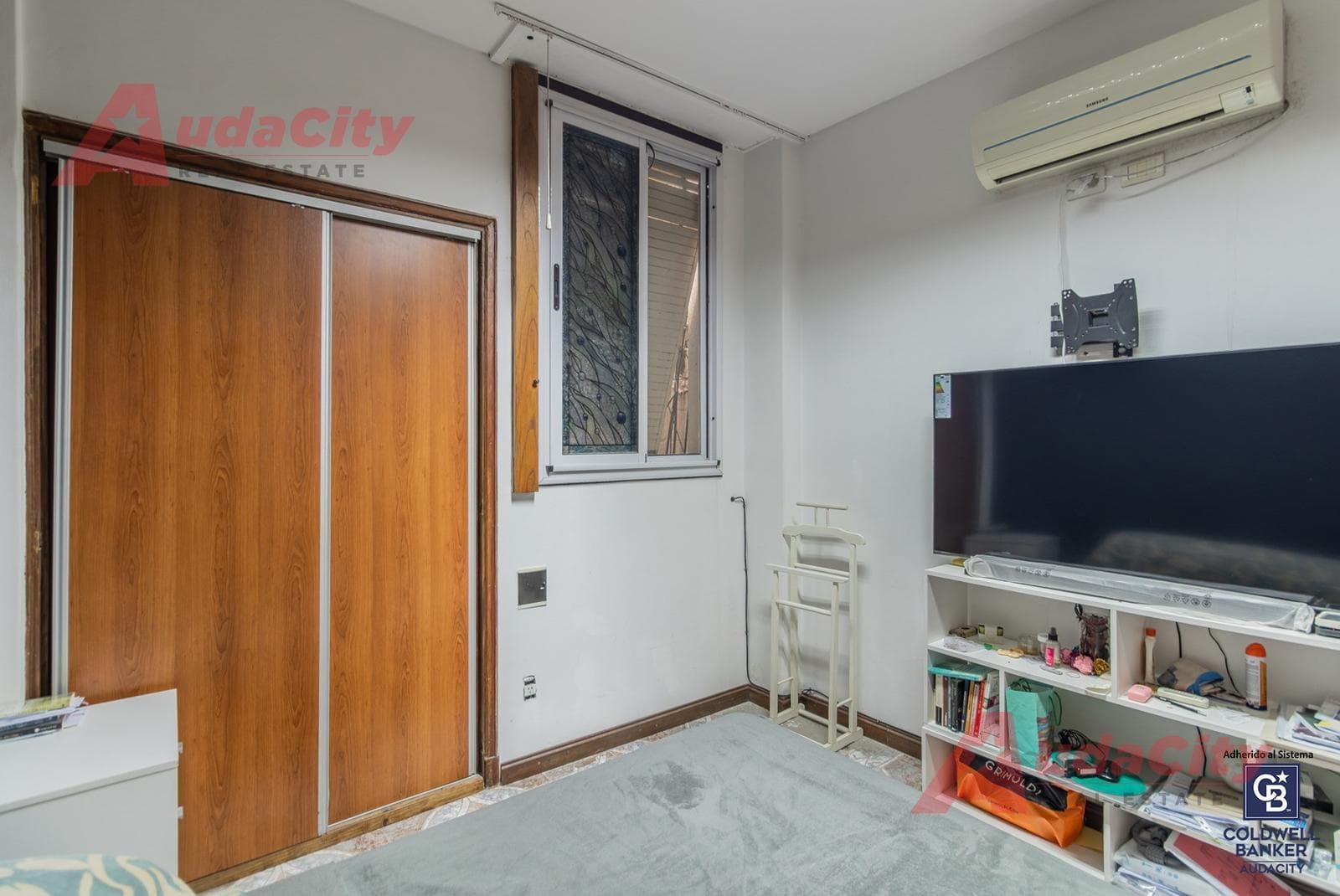 4-ROOM APARTMENT FOR SALE, GROUND FLOOR, WITH INNER COURTYARD, SAN NICOLÁS, BUENOS AIRES CITY