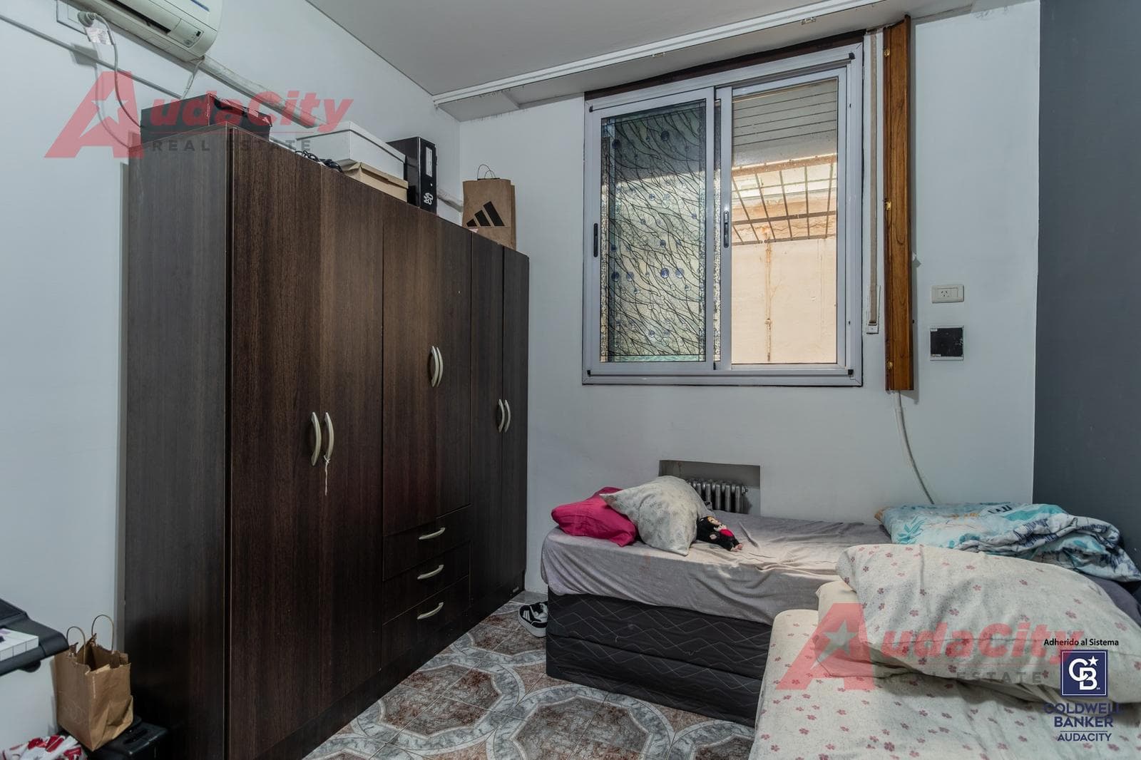 4-ROOM APARTMENT FOR SALE, GROUND FLOOR, WITH INNER COURTYARD, SAN NICOLÁS, BUENOS AIRES CITY