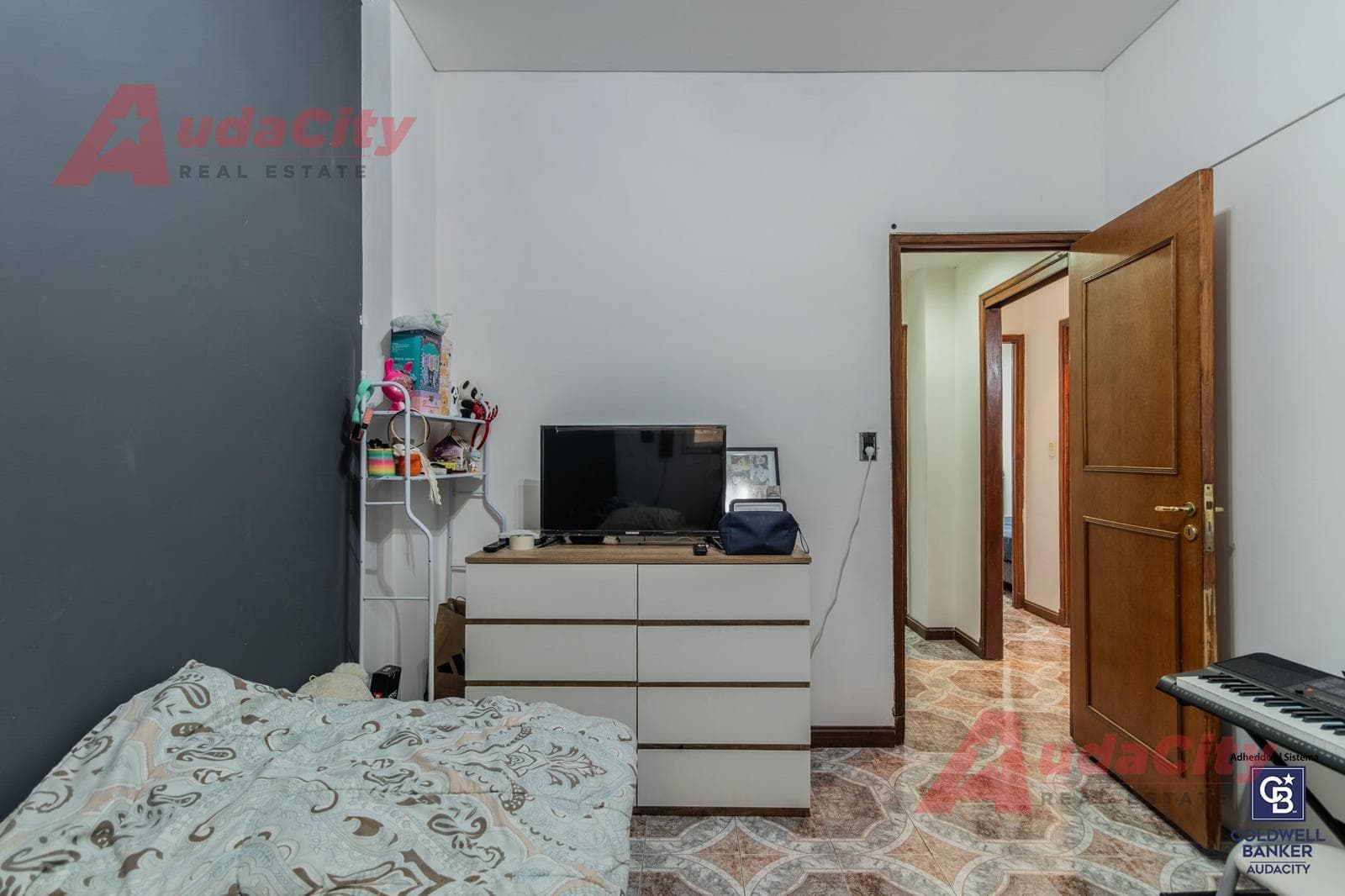4-ROOM APARTMENT FOR SALE, GROUND FLOOR, WITH INNER COURTYARD, SAN NICOLÁS, BUENOS AIRES CITY