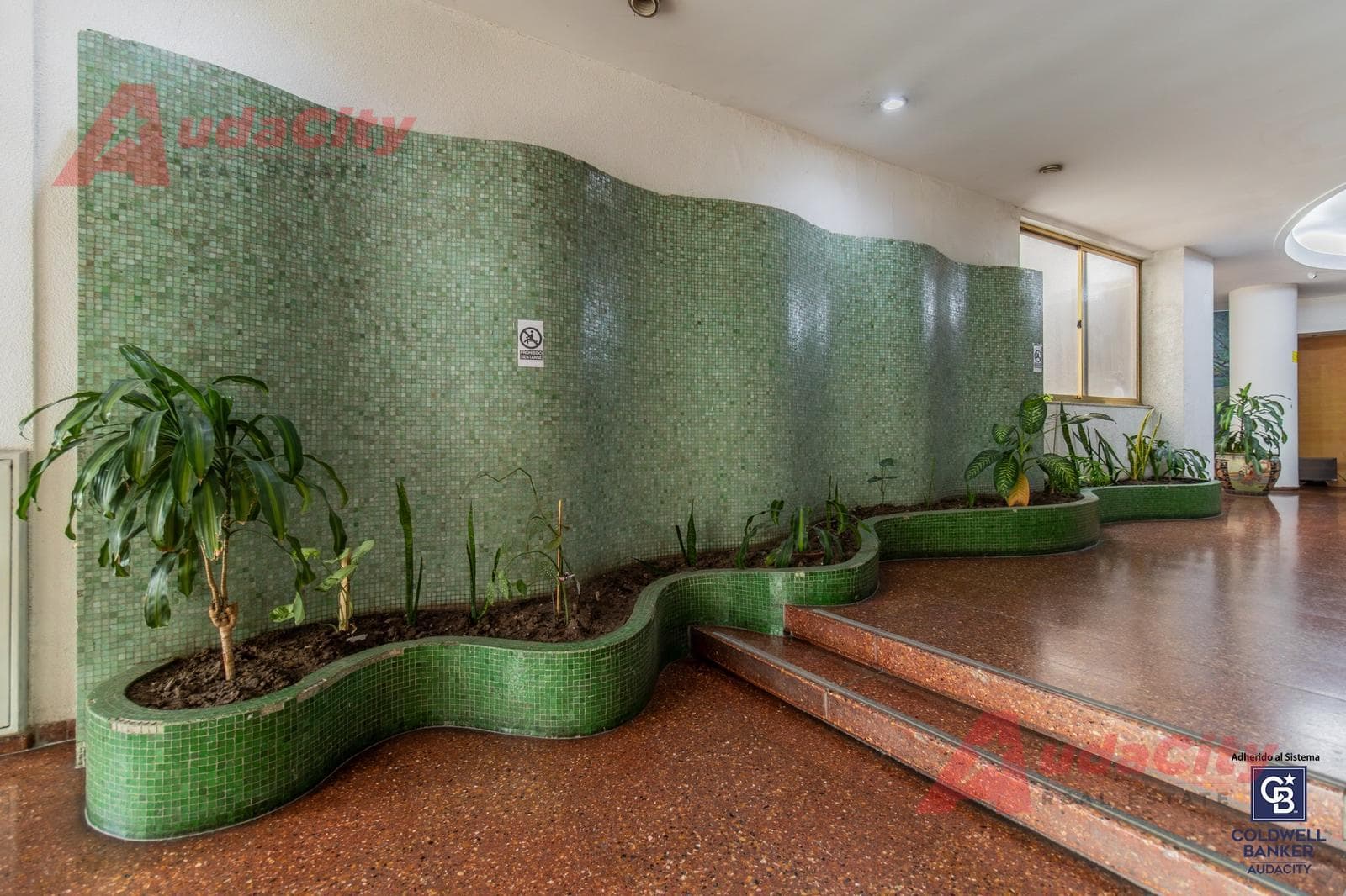 4-ROOM APARTMENT FOR SALE, GROUND FLOOR, WITH INNER COURTYARD, SAN NICOLÁS, BUENOS AIRES CITY