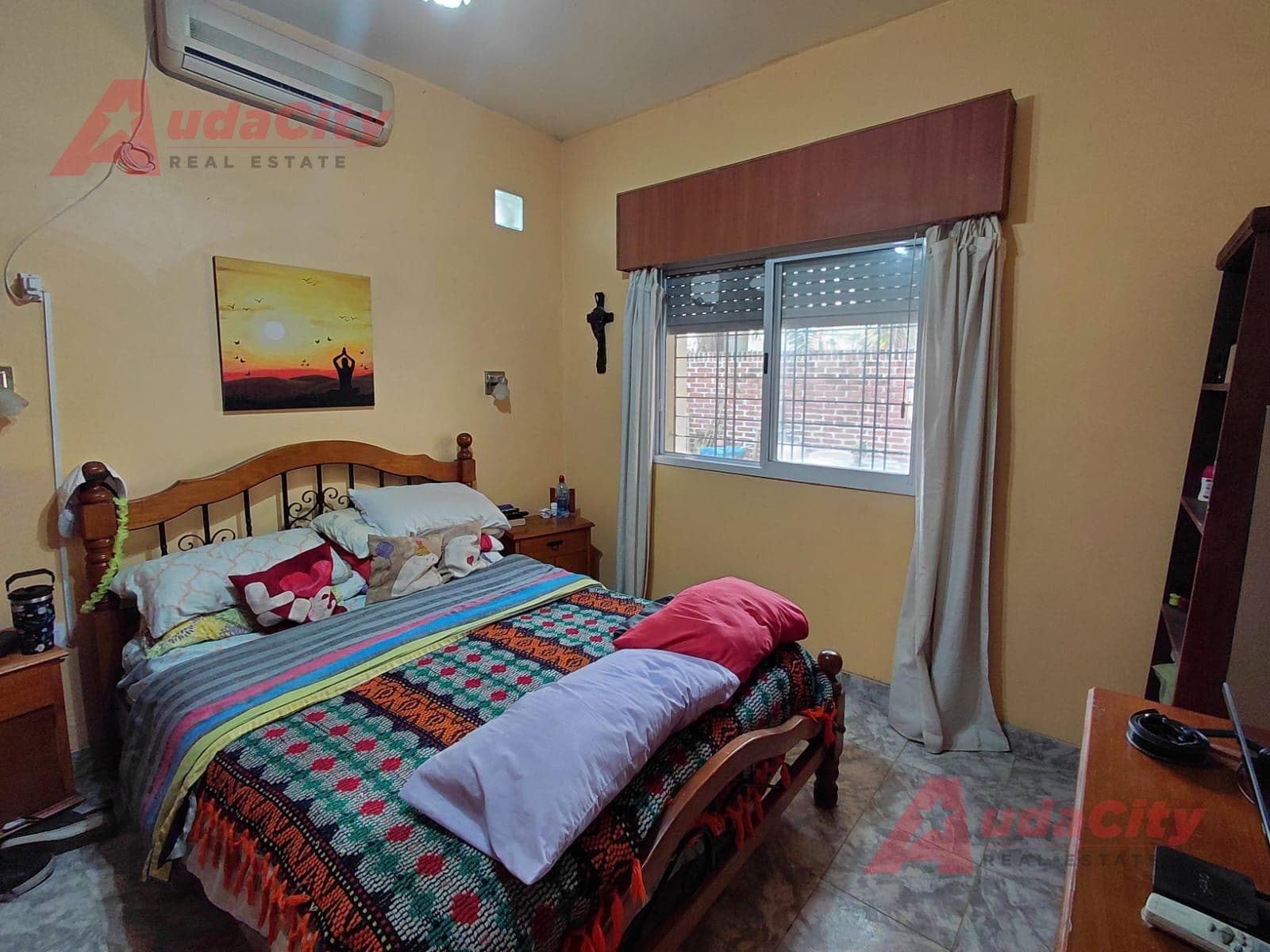 FOR SALE: 2-BEDROOM HOUSE-STYLE CONDOMINIUM IN HURLINGHAM