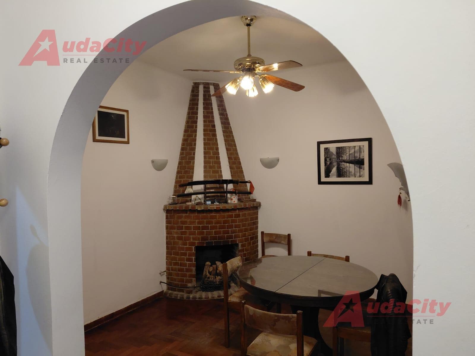 3-ROOM HOUSE FOR SALE WITH GARAGE IN HURLINGHAM