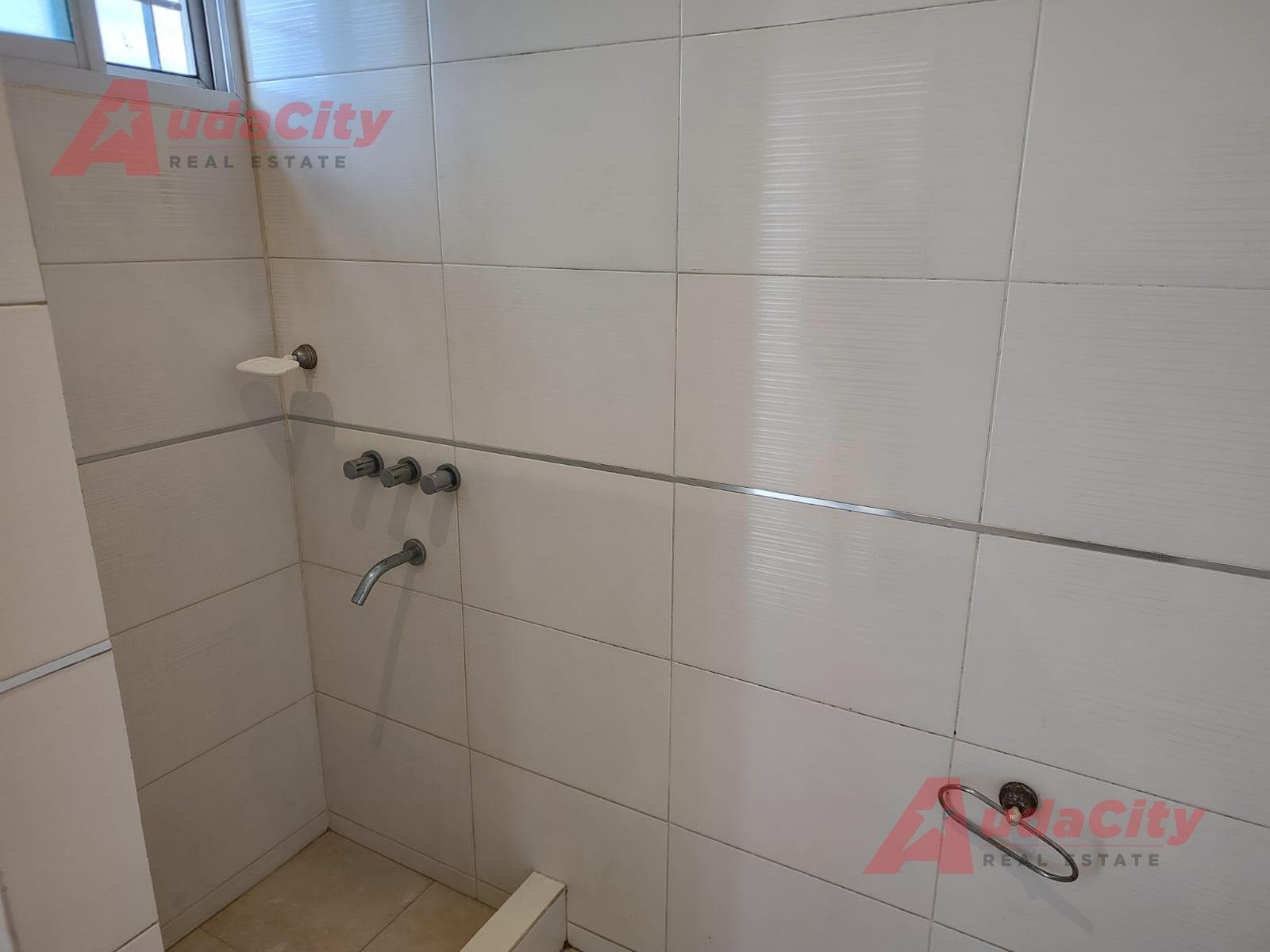 2-Room Apartment with Garage and Garden for Sale in Luján—A Great Opportunity