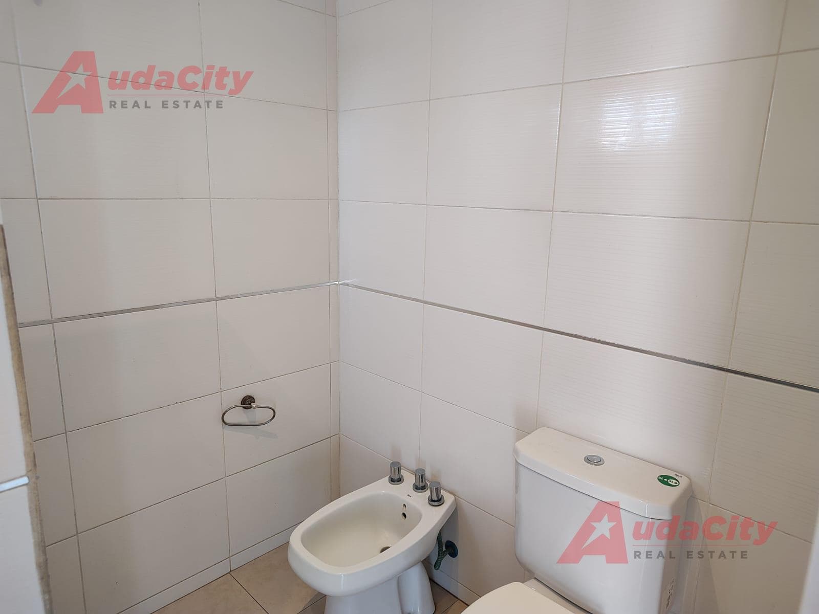2-Room Apartment with Garage and Garden for Sale in Luján—A Great Opportunity