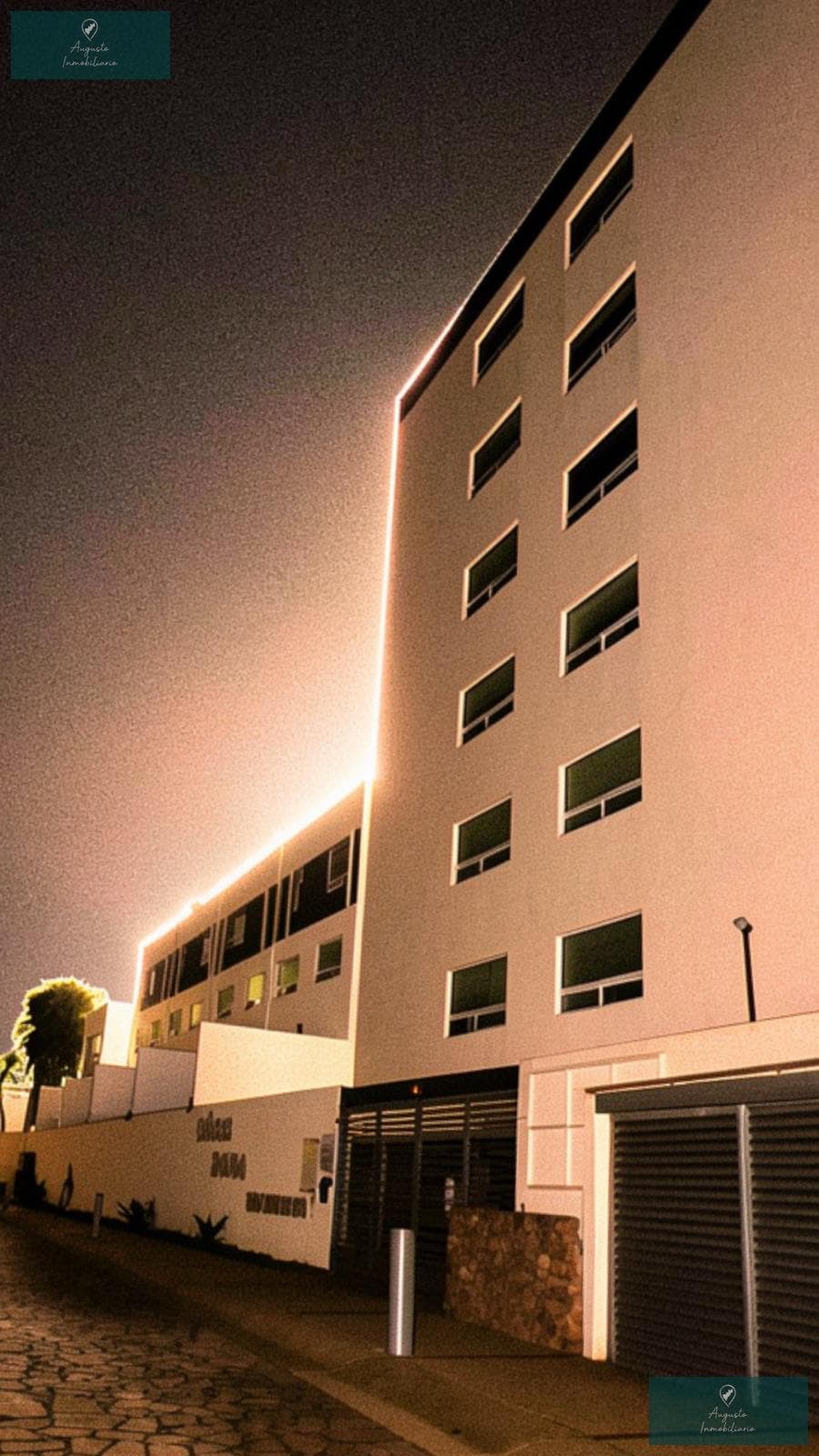 Apartment - Cañadas del Lago Subdivision