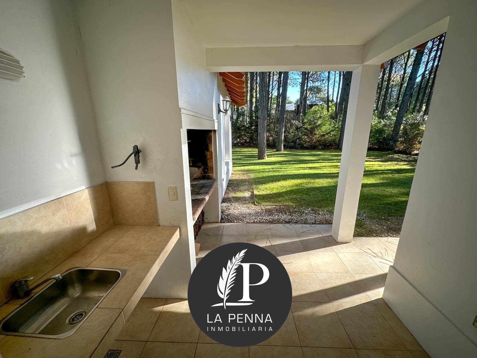 HOUSE FOR SALE IN PINAMAR NORTE