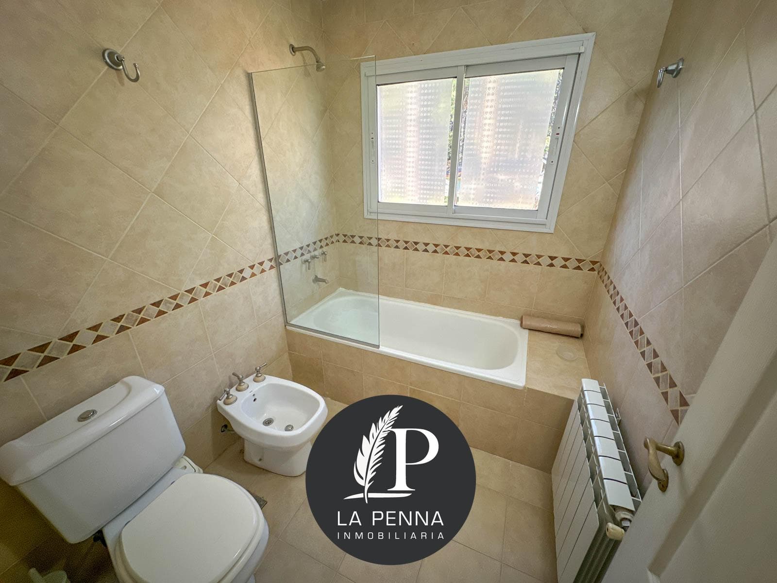 CASA EN VENTA EN PINAMAR NORTE