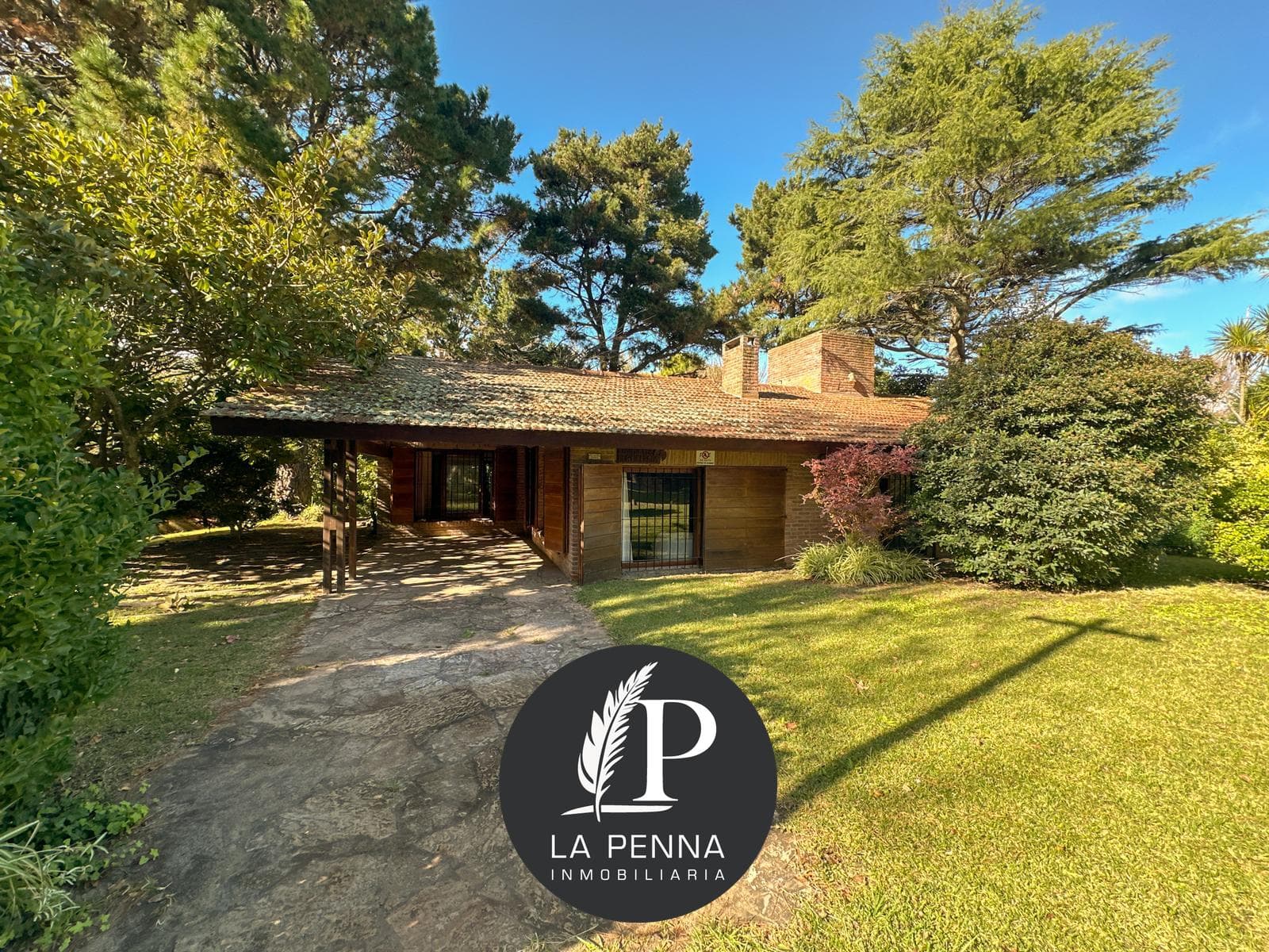 House for Sale in Pinamar: 3 Rooms