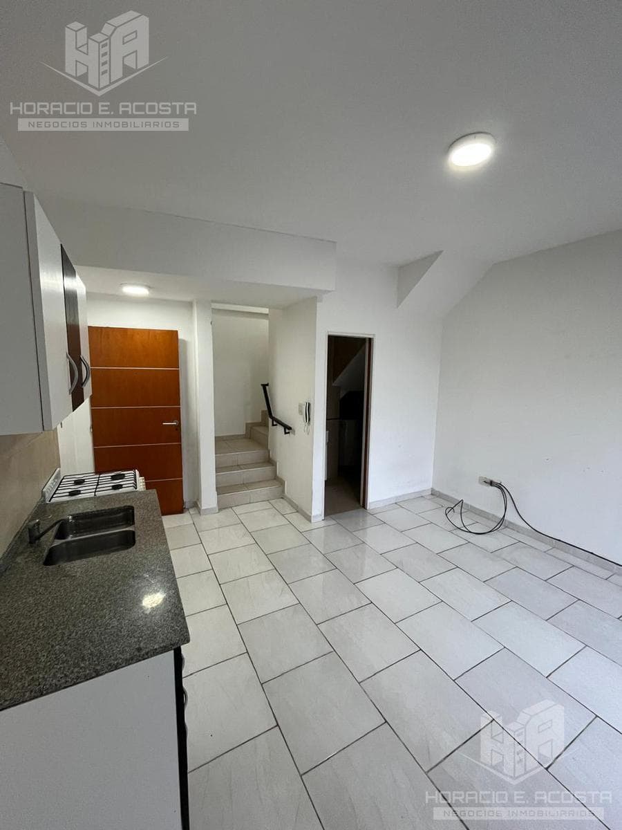 2-room apartment for rent in downtown San Martín