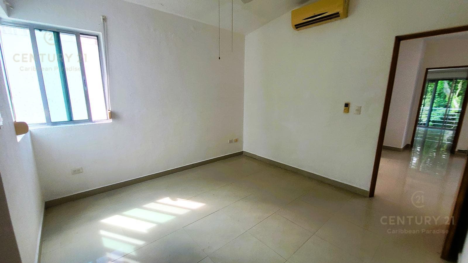 Hermosa casa de 3 rec en venta en Rioja Playacar Playa Del Carmen P3380