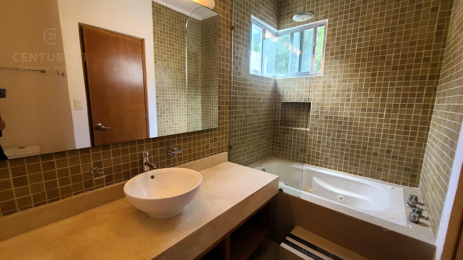 Hermosa casa de 3 rec en venta en Rioja Playacar Playa Del Carmen P3380