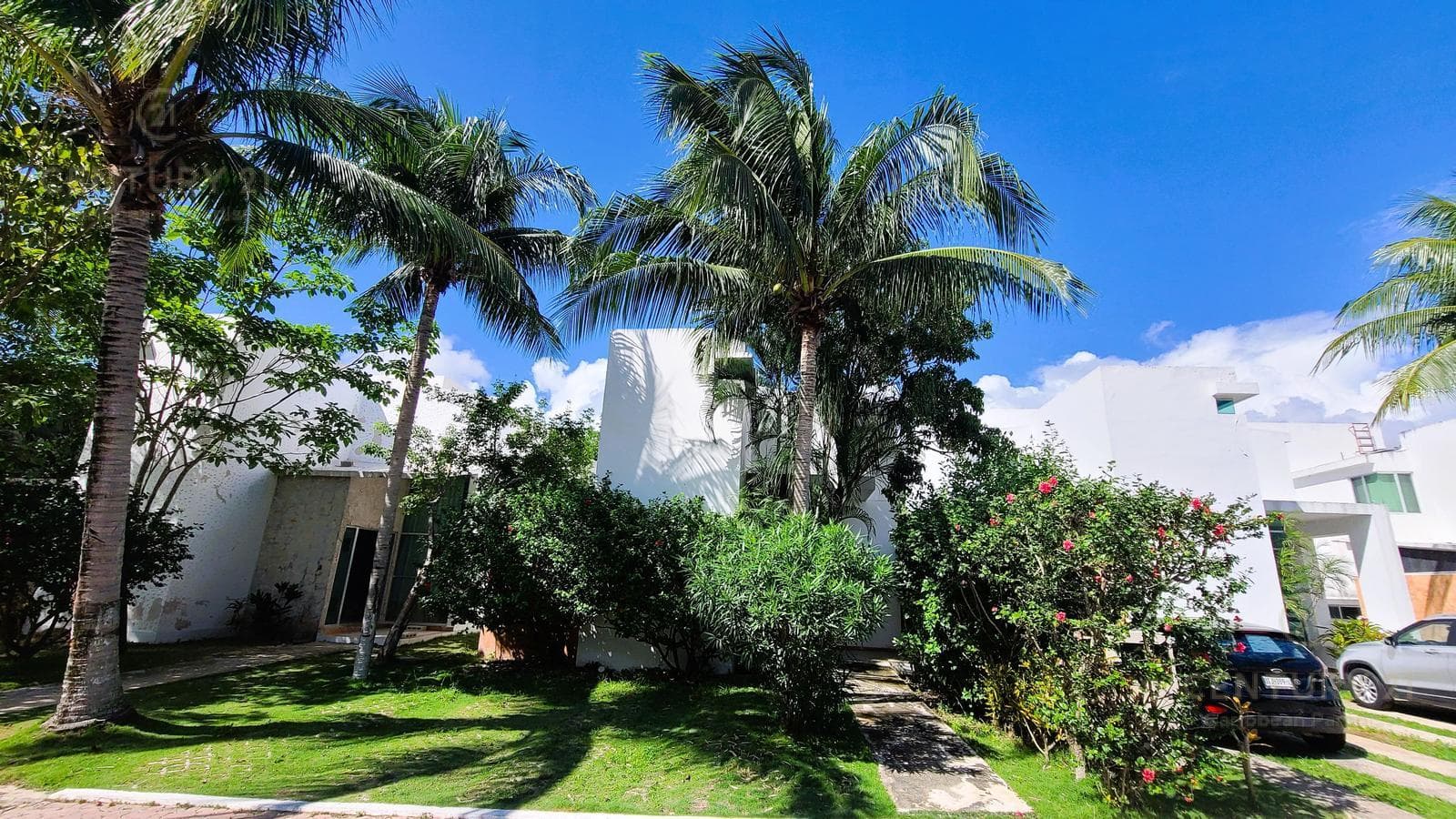 Hermosa casa de 3 rec en venta en Rioja Playacar Playa Del Carmen P3380
