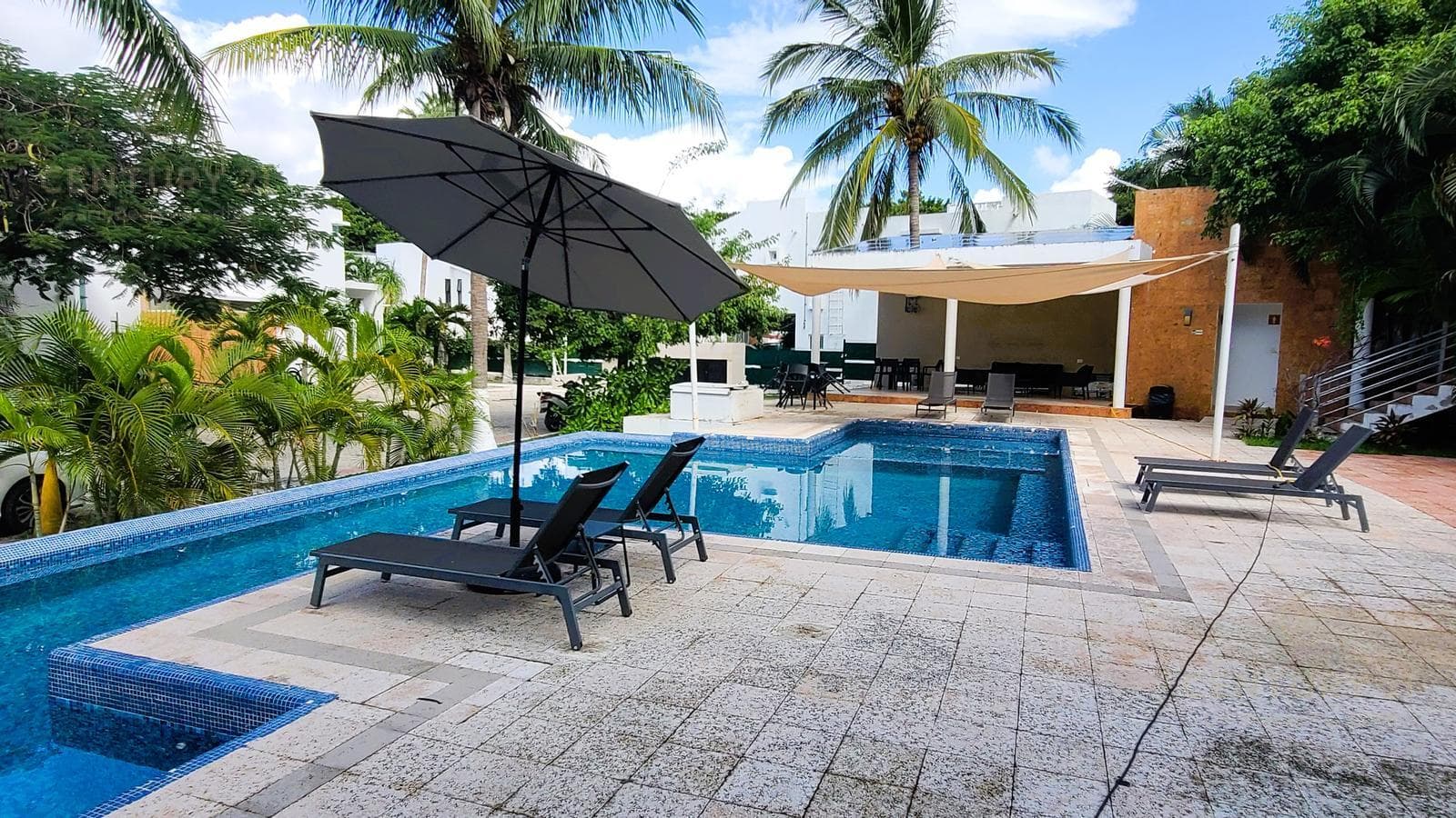 Hermosa casa de 3 rec en venta en Rioja Playacar Playa Del Carmen P3380