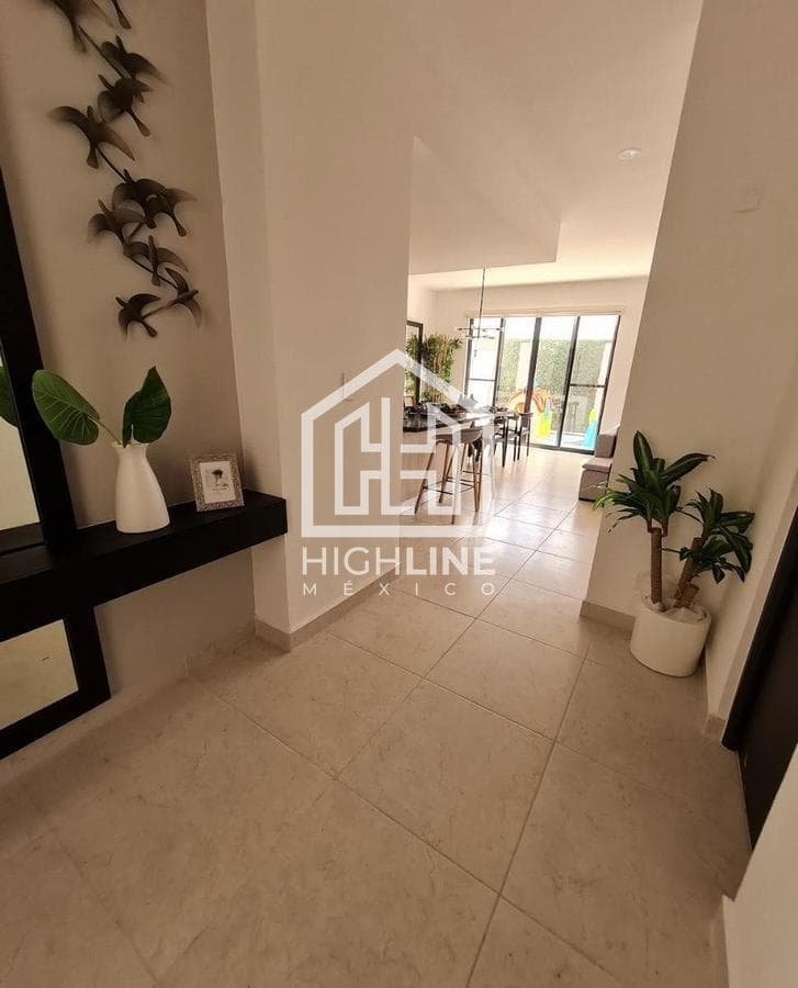 CASA DE 3 HABITACIONES EN PLAYA DEL CARMEN CON CASA CLUB