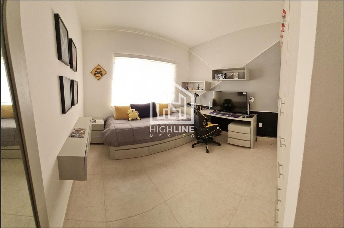 CASA DE 3 HABITACIONES EN PLAYA DEL CARMEN CON CASA CLUB
