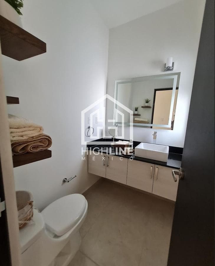 CASA DE 3 HABITACIONES EN PLAYA DEL CARMEN CON CASA CLUB