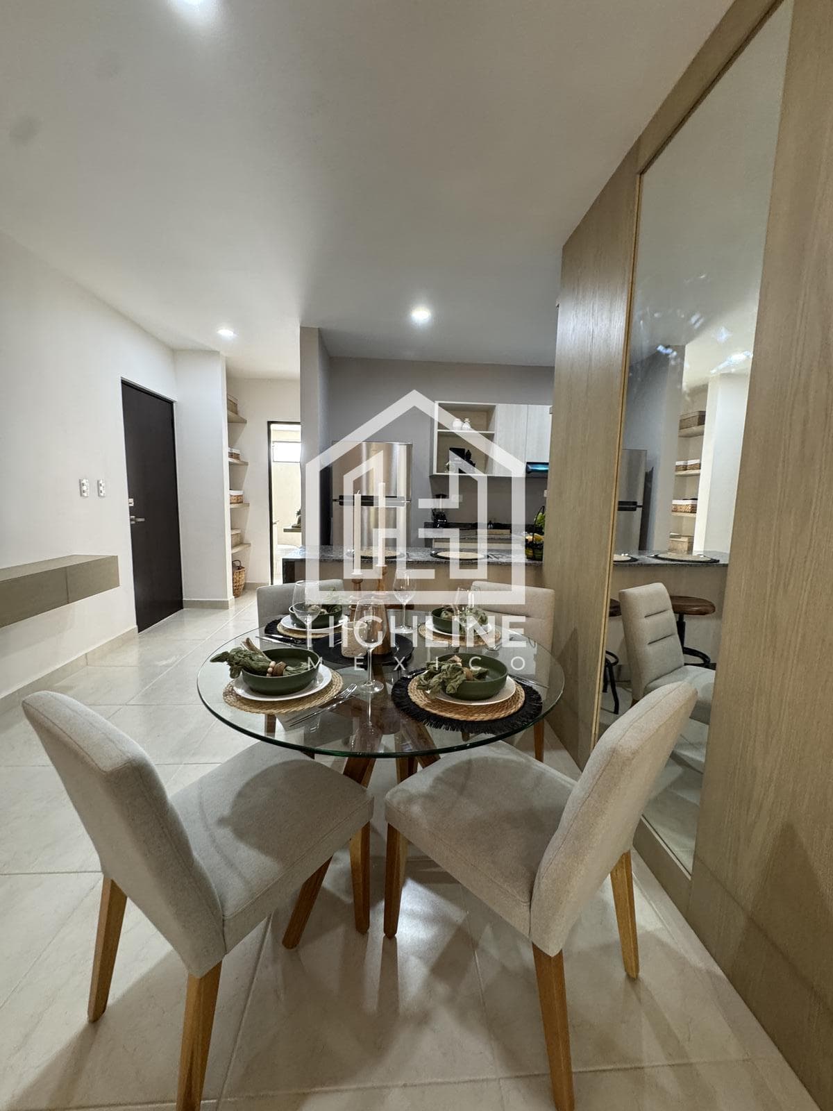 Departamento en Venta en Cancun de 2 habitaciones Apto para Infonavit, alberca y Gym