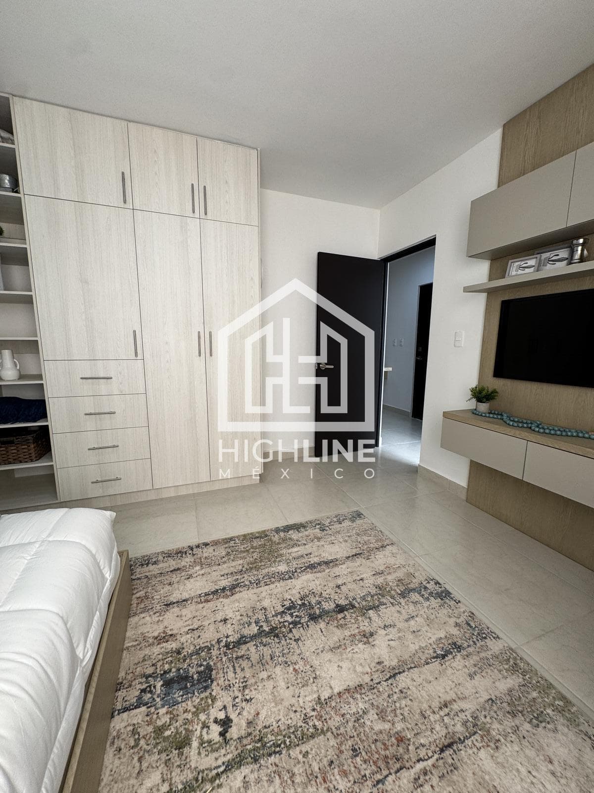 Departamento en Venta en Cancun de 2 habitaciones Apto para Infonavit, alberca y Gym